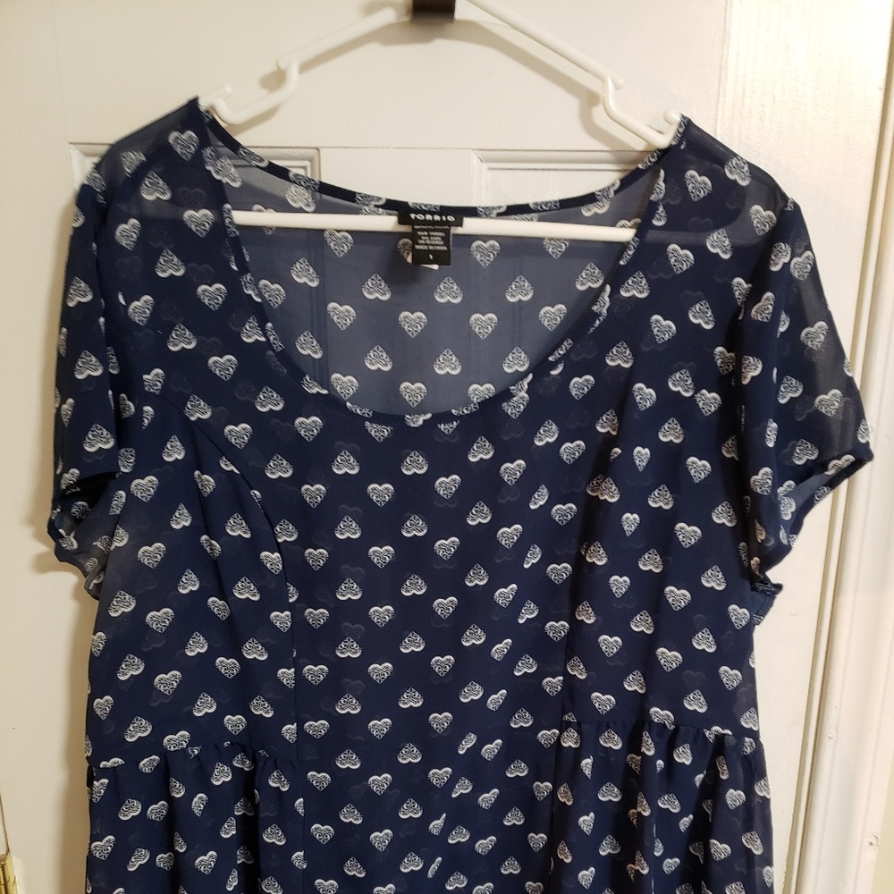 Torrid sz 1 sheer pendulum top